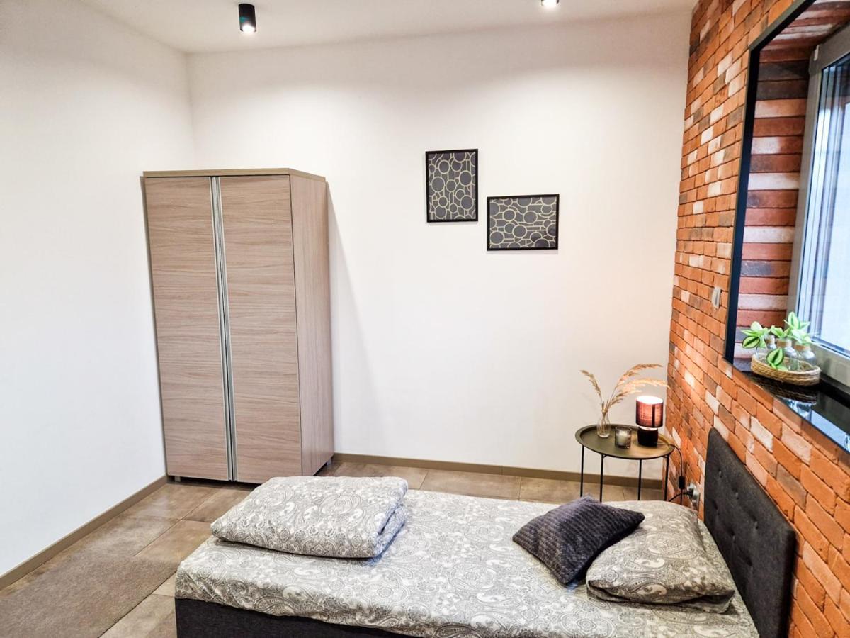Apartament Loft ชิชเชนา ภายนอก รูปภาพ